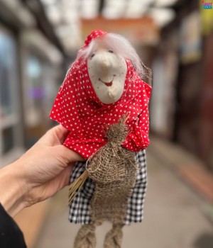 �������